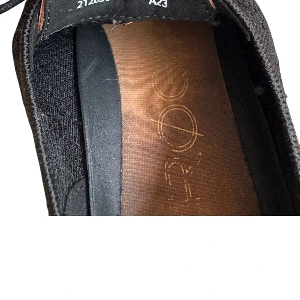 Cole Haan Men's Black and Brown Oxford Shoes - Picture 7 of 7